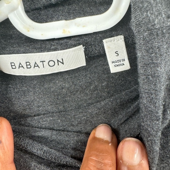 Aritzia Babaton grey turtleneck sweater top size S - Picture 3 of 7